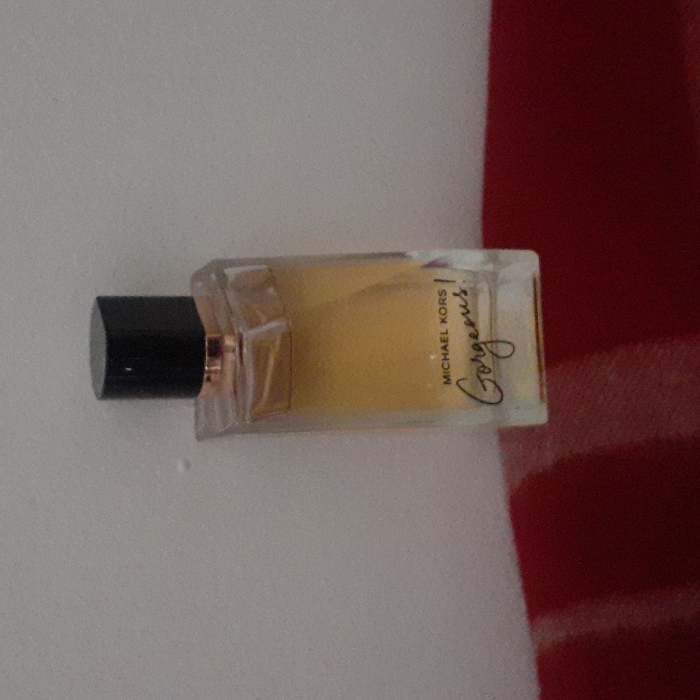 Michael KorsGeorgous perfume